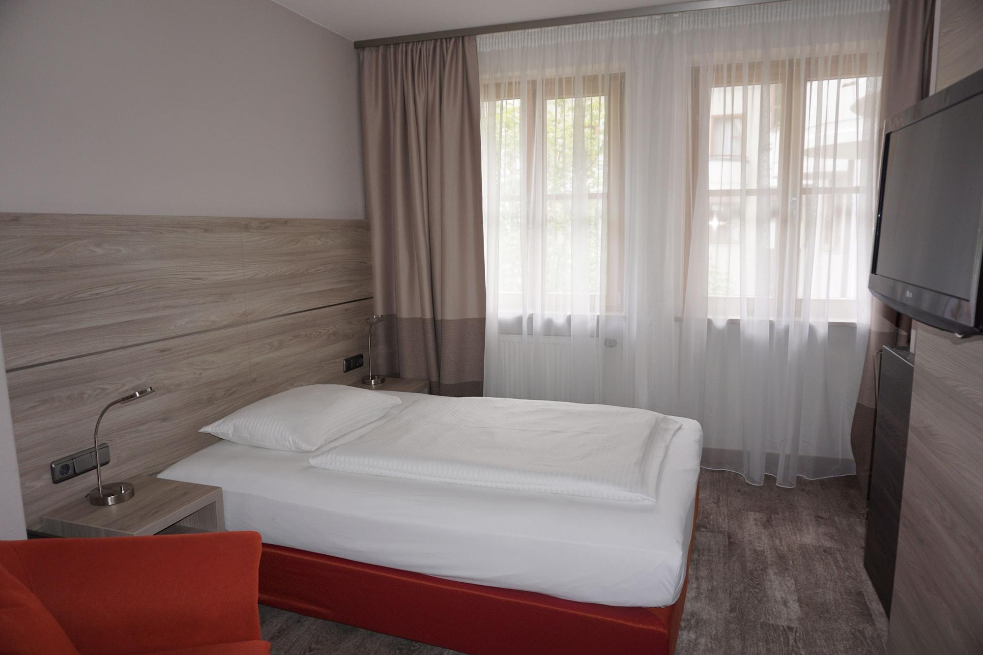 Hotel Kastanienhof Erding Eksteriør billede