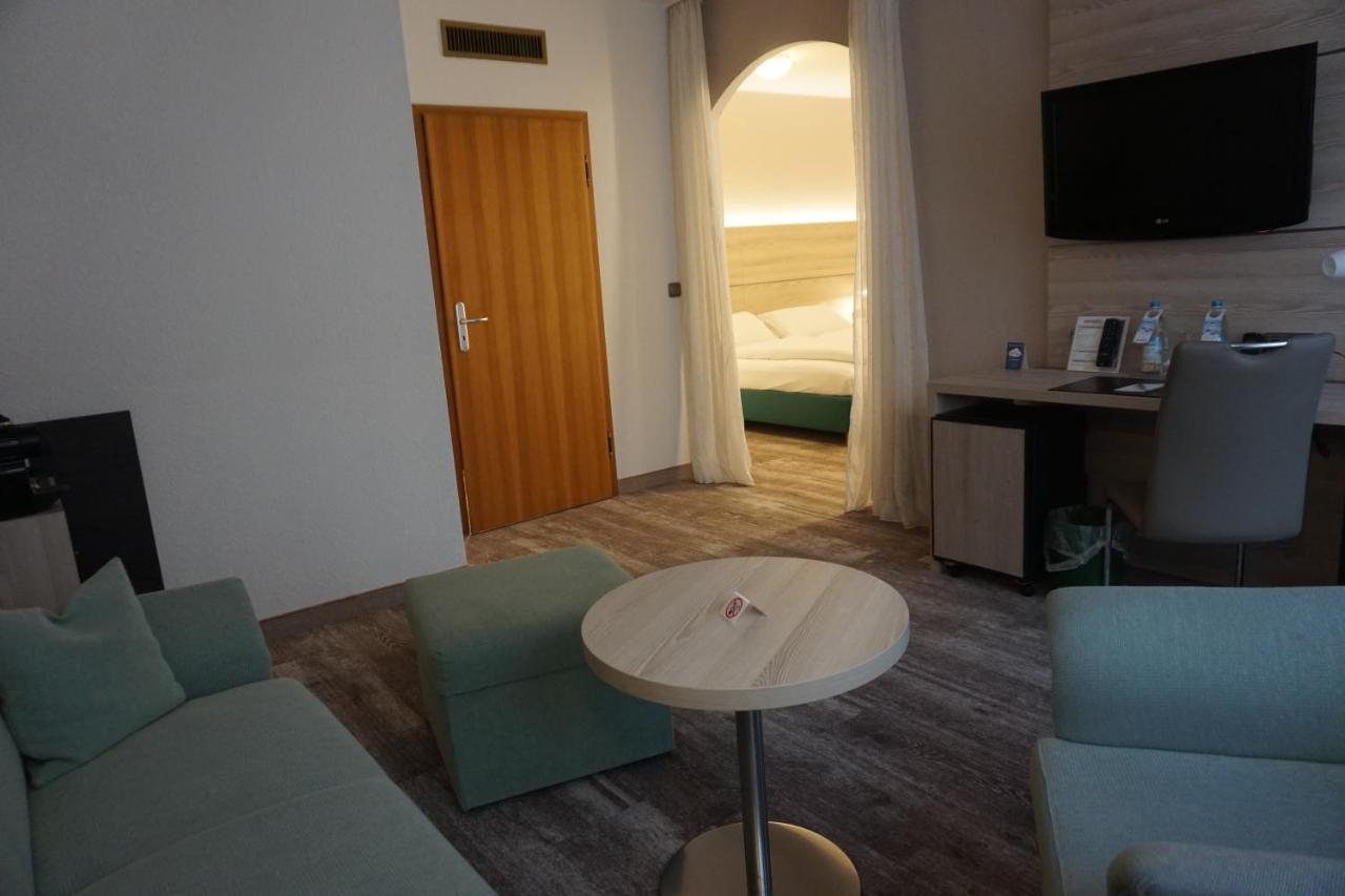 Hotel Kastanienhof Erding Eksteriør billede